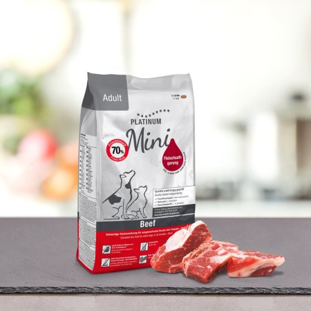 PLATINUM Mini Adult Beef 900 g