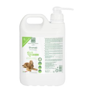 Menforsan Zklidňující šampon s Aloe Vera pro psy 5000 ml